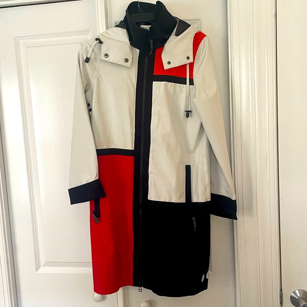 Nordic Weather colorblock rain jacket EUC